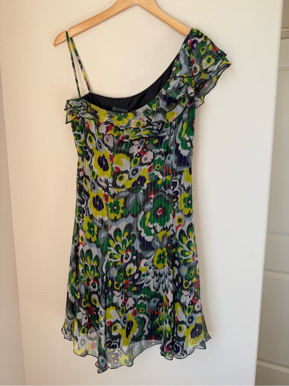 A|X Armani Exchange One Shoulder Silk Blend Ruffle Dress Abstract Print Size 8